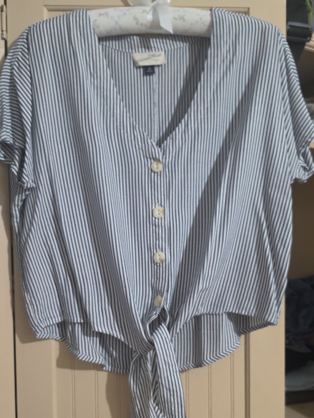 Universal Thread Blue & White Striped Tie-Front Button Shirt